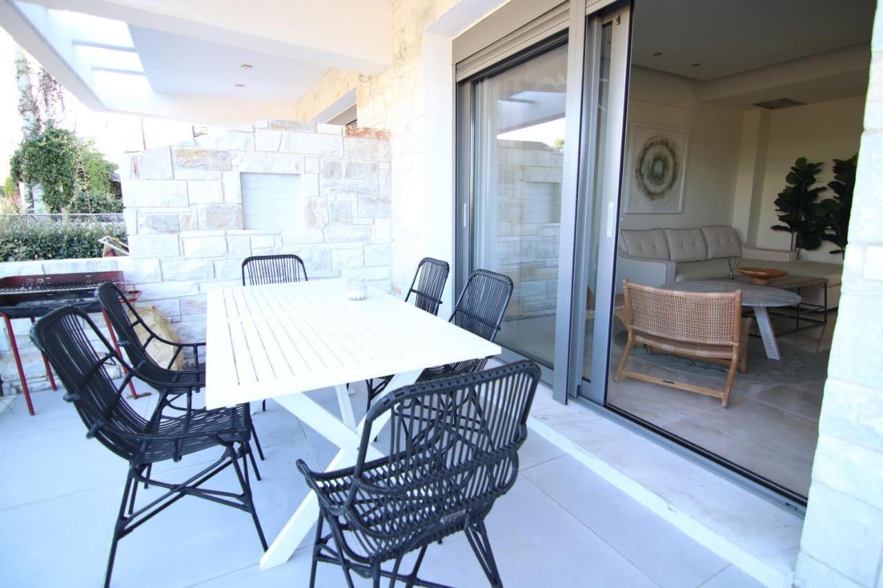 Hanioti Suite Maisonette In Front Of The Sea Exterior photo
